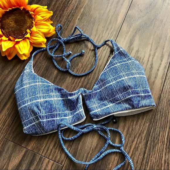 🦋B2G1🦋TAVIK CASSIS Off The Grid Pacific Blue Top NWT - Picture 5 of 12